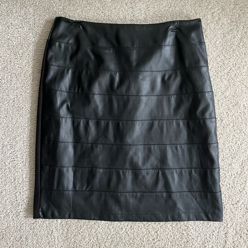 LG Lena Gabrielle Black Mini Skirt